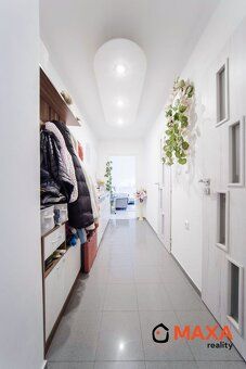 Ponúkame na predaj 3-izbový byt o celkovej výmere 74m2 nachá