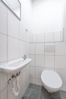 Ponúkame Vám na prenájom kancelárske priestory o výmere 76 m