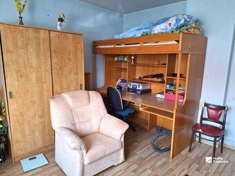 Papraď | 5 izieb | dvojpodlažný dom | 870 m² pozemok
Priestr