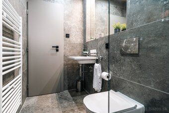 Exkluzívne zastupujeme klienta pri predaji krásneho apartmán