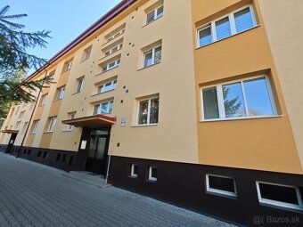 Ak hľadáte pokojné bývanie priamo v centre mesta, táto ponuk