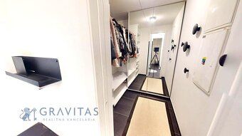 GRAVITAS vám ponúka na predaj dizajnový a útulný pôvodne 2-i