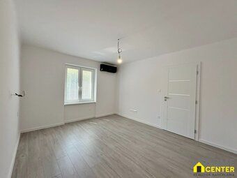 Ildikó Zauko, realitná maklérka kancelárie HOME CENTER Vám p