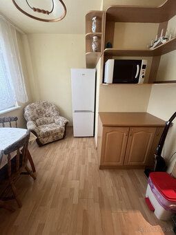 Typ: 2-izbový byt Ulica: Laborecká Mestská časť: Centrum Obe