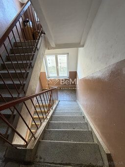 ID209-112-DERU: So súhlasom majiteľa ponúkame na predaj 2izb