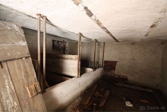 Typ: Rodinný dom Obec: Jasenie
Predaj tradičného dedinského 