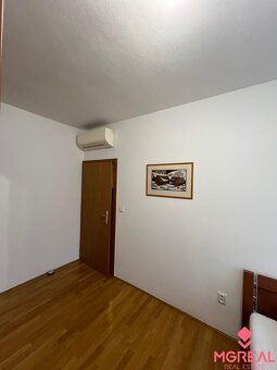PRENÁJOM: 3i byt garáž, pivnica, Kýčerského ul., Staré Mesto
