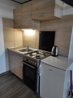 🏠 Komfortné ubytovanie pre partie aj jednotlivcov – Skvelá l