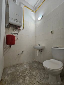 Ponúkame na predaj komerčný objekt s celkovou úžitkovou ploc