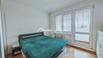 Ponúkame na predaj 4-izbový byt o výmere 71 m², ktorý je dis