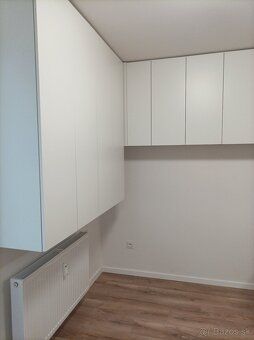 Prenajmem nový 1izbový zariadený byt s balkónom v lokalite -