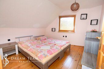 DREAM TEAM ponúka na predaj zabehnutý Apartmánový Dvojdom - 
