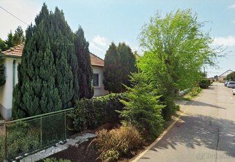 Rodinný dom v Leopoldove s podlahovou plochou 100 m² ponúka 