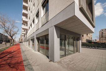 Typ: Obchodné priestory Ulica: Račianska Obec: Bratislava-No