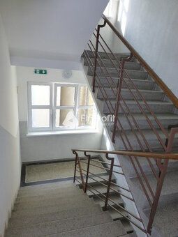 Typ: Garsónka Ulica: Mickiewiczova Obec: Bratislava-Staré Me