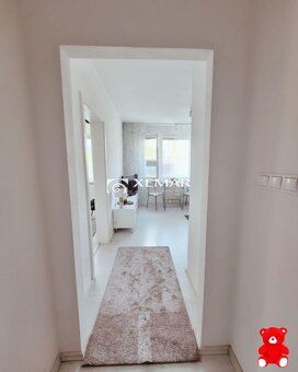 XEMAR (monika.bruchanikova@xemar.sk, alebo 0944 107 803) pon