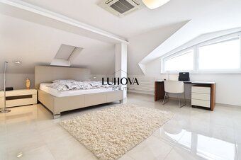 LUHOVA reality Vám výhradne ponúka na predaj výnimočnú budov