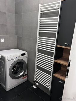 Nový 2-izbový byt s balkónom pri jazere – komplet zariadený,