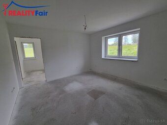 Ponúkame na predaj 2i apartmán v apartmánovom dome v lokalit