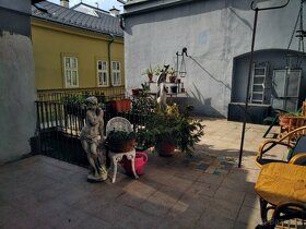 Diana Reality ponúka na predaj dvojpodlažný , podpivničený m
