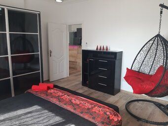 Na prodej velky apartman v de luxe vybaveni k prodeji v obli
