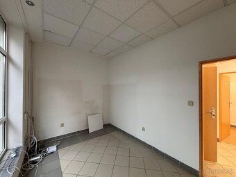 Ponúkame Vám na prenájom reprezentatívne priestory na ulici 