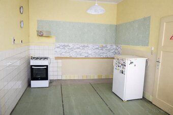 ***ZNÍŽENÁ CENA!*** 🏡 Rodinný dom s veľkorysým pozemkom len 