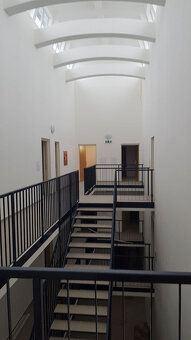 Ponúkame Vám na prenájom 1KK izbový byt Žilina, Bytčická. Pl