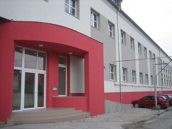 Ponúkame Vám na prenájom 1Kk izbový byt Žilina, Bytčická. Pl