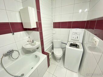 Ponúkam na prenájom útulnú a kompletne zrekonštruovanú garsó