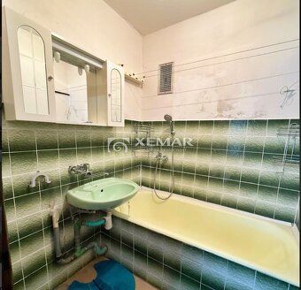 XEMAR (xemar1@xemar.sk alebo 0907/483 256) ponúka na predaj 
