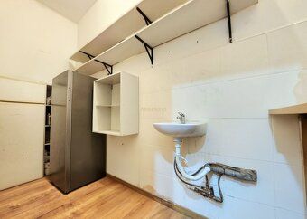 Assenzio Property ponúka: zariadený do 30 m² nebytový priest