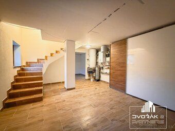 Spoločnosť DVOŘÁK & PARTNERS vám prináša novoskolaudovaný ro