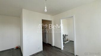039-111-BEBR
Na predaj 1 izbový priestranný byt, kompletne z