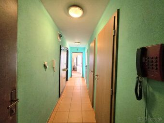 Typ: 3-izbový byt Ulica: Štvrť SNP Obec: Trenčianske Teplice