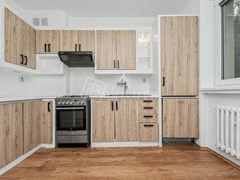 Tehla, nie panel — 2-izbový byt na predaj, Bratislava III
Po