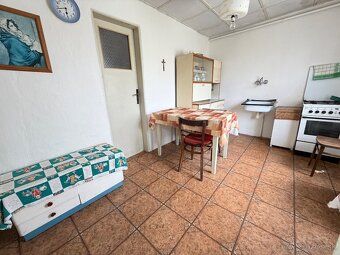 Ponúkame vám rodinný dom v pôvodnom stave, nachádzajúci sa v