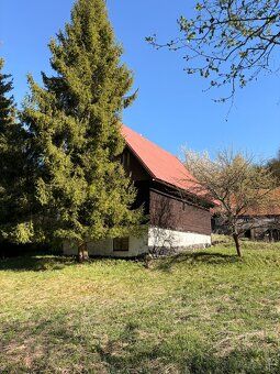 Veľká chalupa na polosamote pri potoku – krásne výhľady, vla