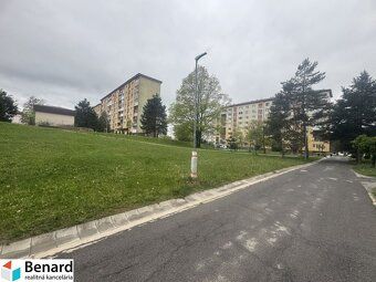 Ponúkame na predaj 1,5-izbový byt vo vyhľadávanej lokalite s