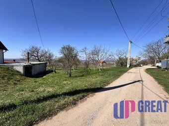 Ponúkame na predaj výnimočný pozemok s celkovou výmerou 3 56