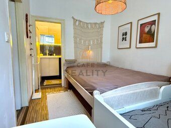 Na prenájom 2 izbový byt, 49 m2, po rekonštrukcii, Širšie ce