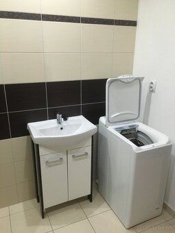 Ponukam na prenajom krasny prerobeny 3 izbovy byt Prievidza 