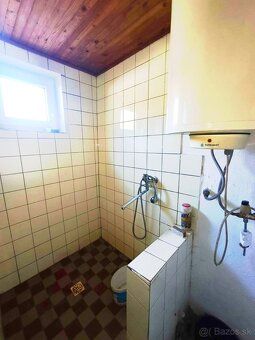 Predaj pozemku s murovanou chatou – Lučenec,Vinica
Ponúkame 