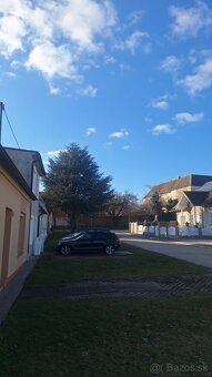 *60km od Bratislavy *6km od SK hranic / prechod Moravský Sv.