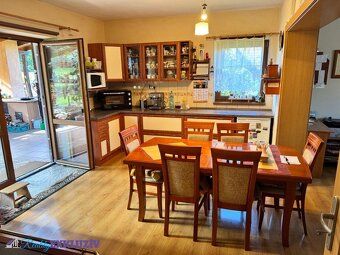 Na predaj zariadený apartmánový dom v obci Šiatorská Bukovin
