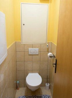 Ponúkame Vám na predaj zariadenú garsónku s rozlohou 31 m2 n