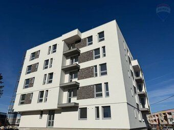 RE/MAX realitná kancelária ponúka na predaj 2, 3, 4 izbové b