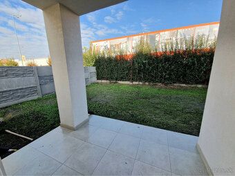 Realitná kancelária A-W Real Vám ponúka na predaj 3- izbový 