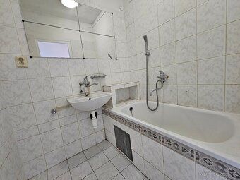 🏡 Na predaj | 3-izbový byt s tromi balkónmi – Nová Dubnica, 