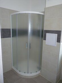 Tel: 0908 715 715, Ponúkam na dlhodobý prenájom 2 izbový byt
